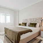 Precioso Y Muy Cerca De La Playa En Gaviotas * Marbella